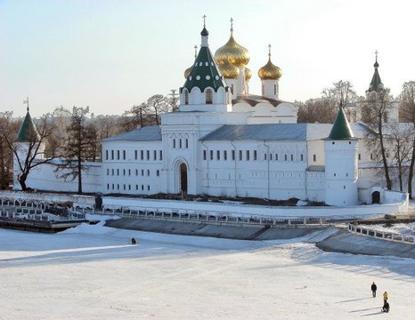 Ипатьевский монастырь в Костроме