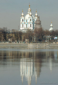 Воскресенский Смольный монастырь