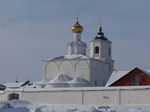 Васильевский монастырь в Суздале