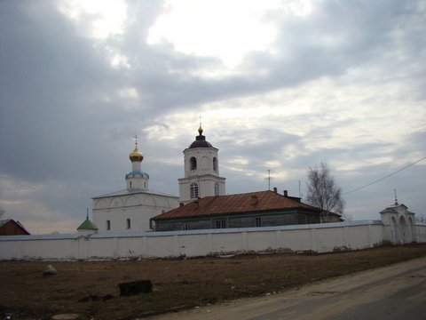 Васильевский монастырь в Суздале